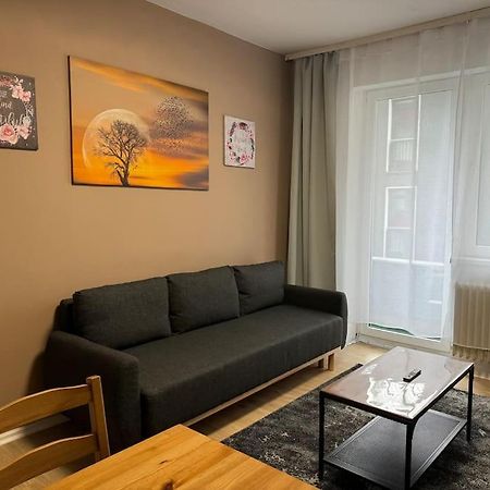 Choice Berlin - Wohnung Fuer Bis Zu 12 Personen Dış mekan fotoğraf