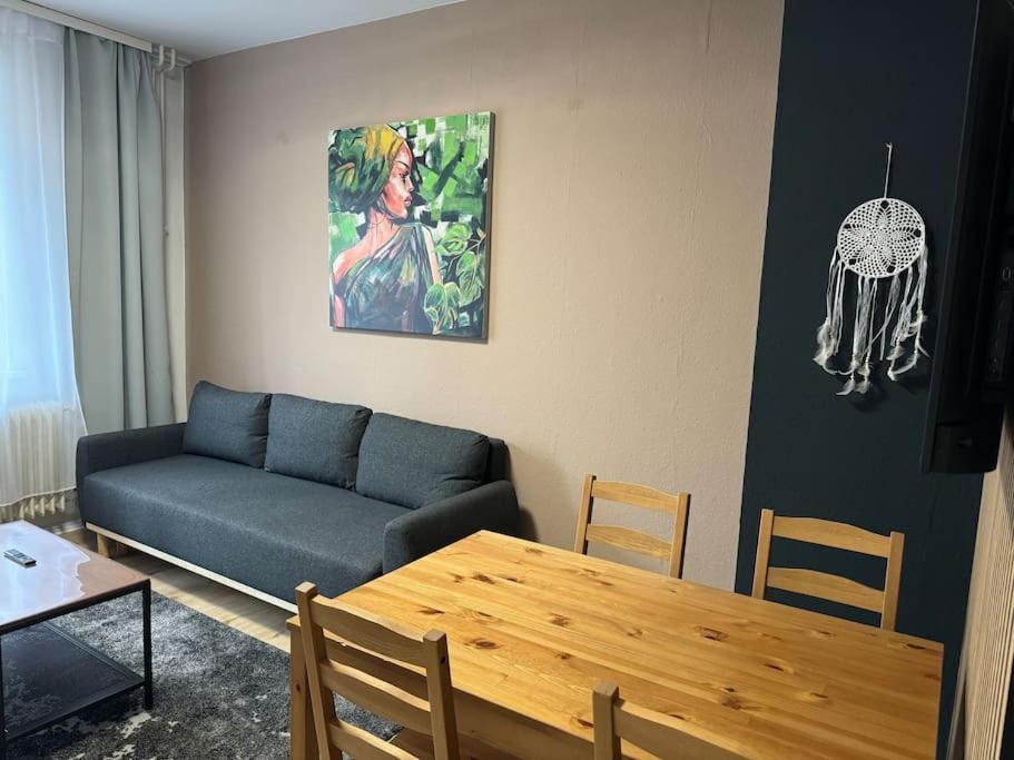 Choice Berlin - Wohnung Fuer Bis Zu 12 Personen Dış mekan fotoğraf